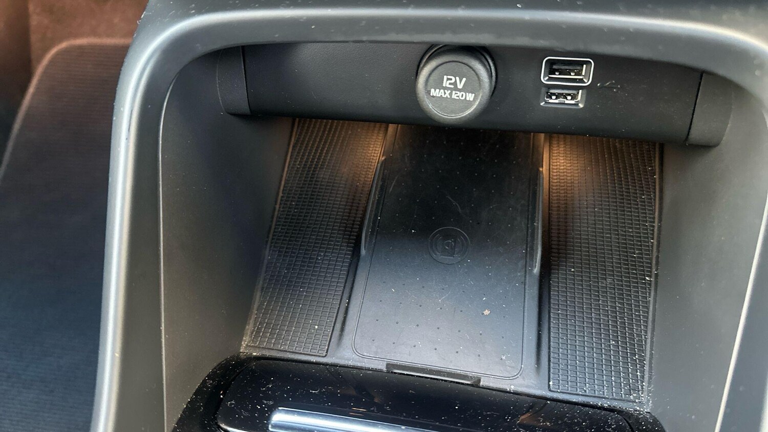 Used Volvo XC40 for sale - 77752877: Photo 49