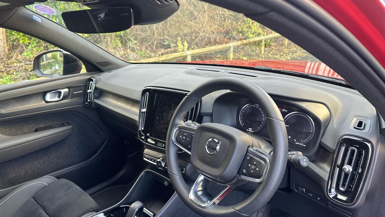 Used Volvo XC40 for sale - 77752877: Photo 54