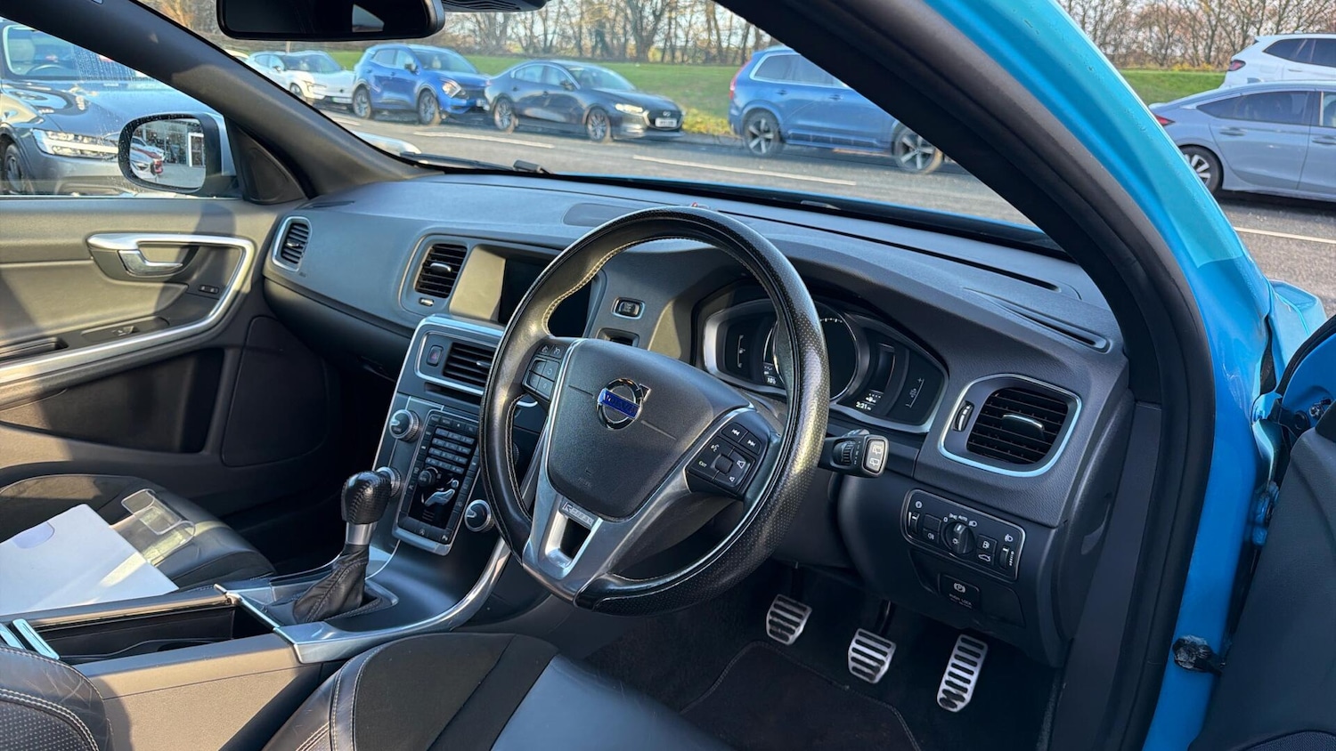 Used Volvo V60 2014 for sale - 77101916: Photo 4