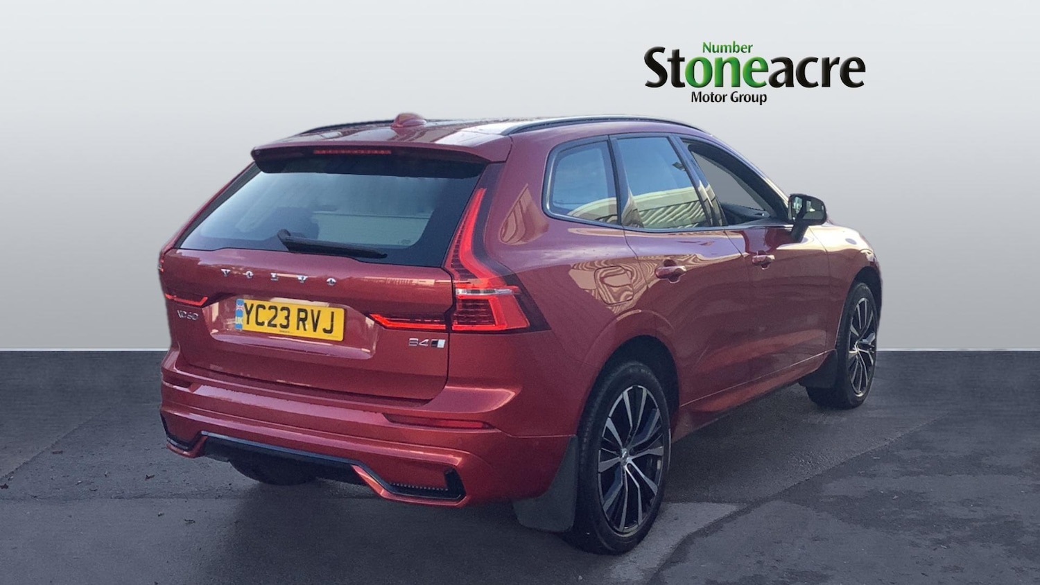 Used Volvo XC60 2023 for sale - 76866022: Photo 2