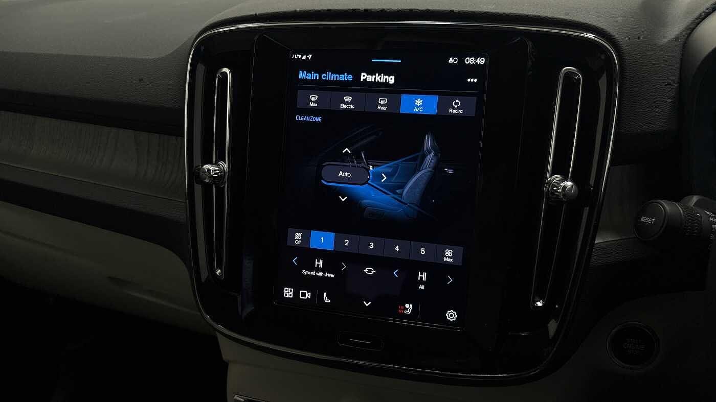 Used Volvo XC40 2025 for sale - 77131601: Photo 39