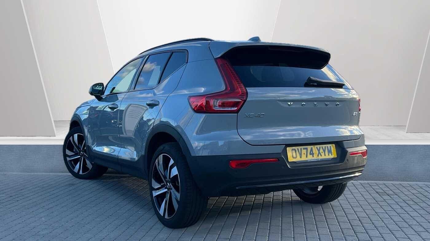 Used Volvo XC40 2024 for sale - 77467954: Photo 2