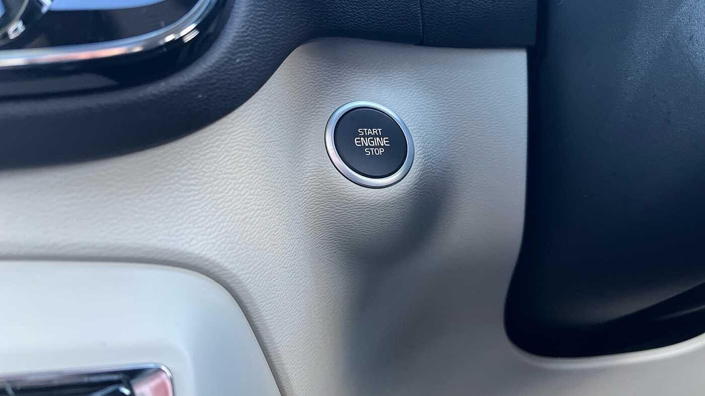 Used Volvo XC40 2024 for sale - 77467954: Photo 29