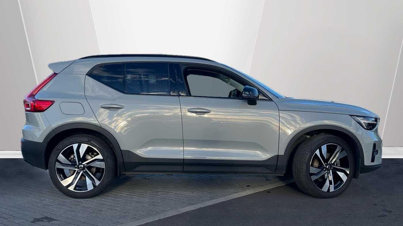 Used Volvo XC40 2024 for sale - 77467954: Photo 3