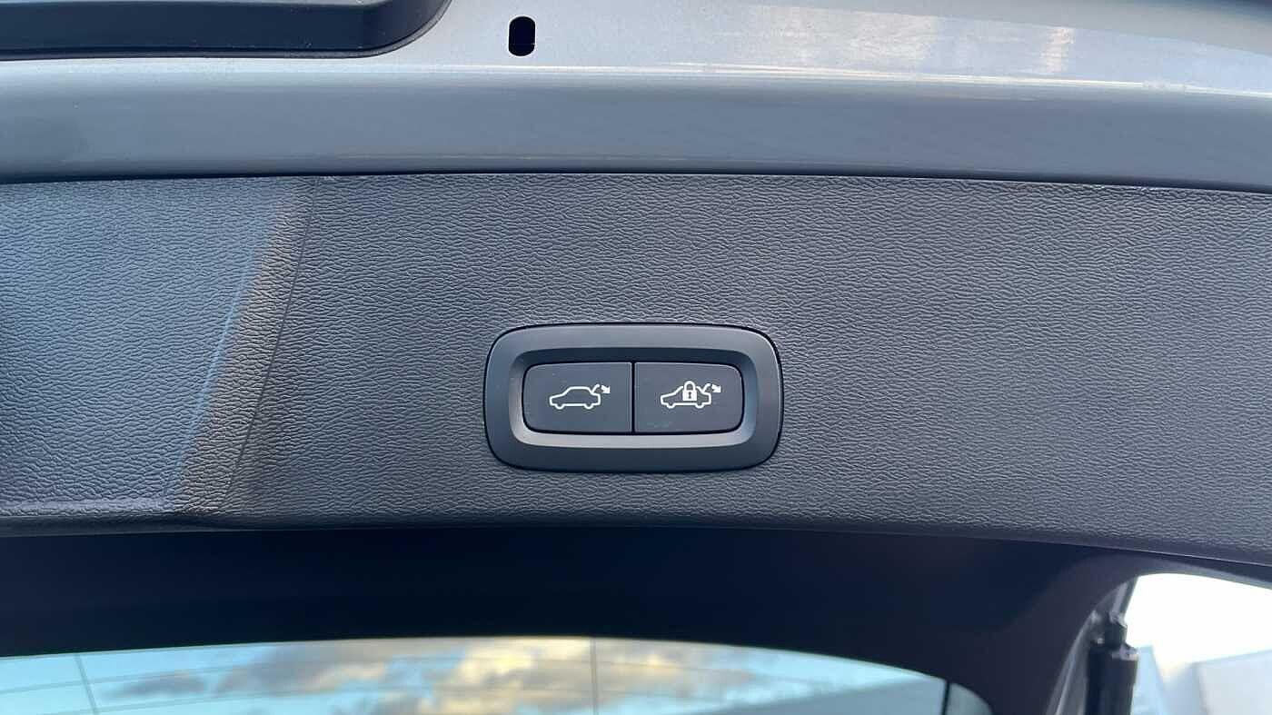 Used Volvo XC40 2024 for sale - 77467954: Photo 37