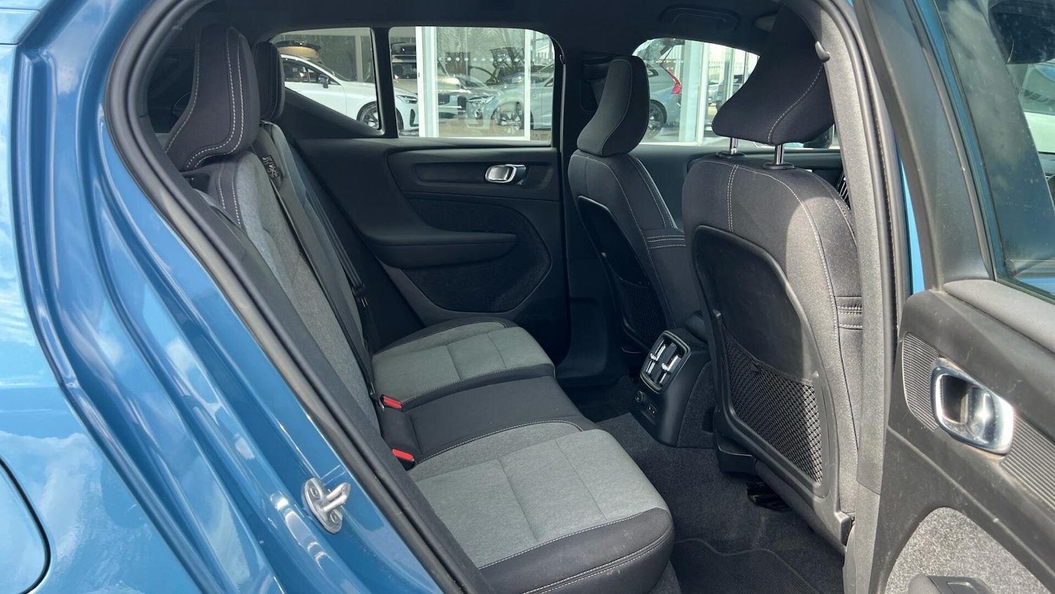 Used Volvo XC40 for sale - 78136117: Photo 6