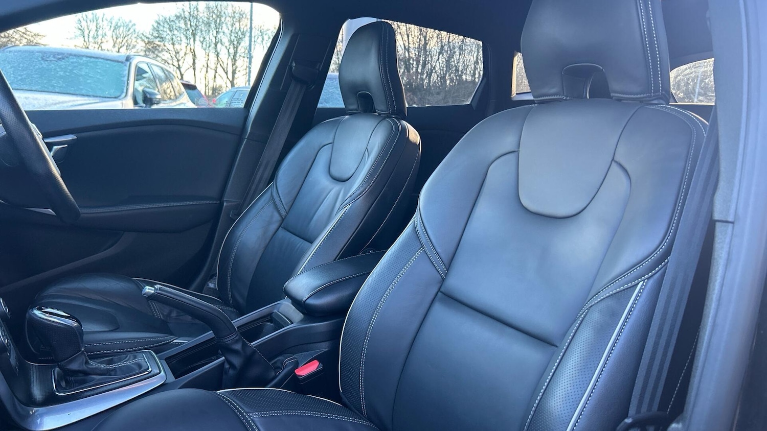 Used Volvo V40 2018 for sale - 77120487: Photo 39