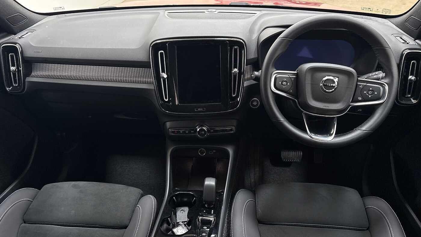 Used Volvo XC40 2025 for sale - 77163617: Photo 10