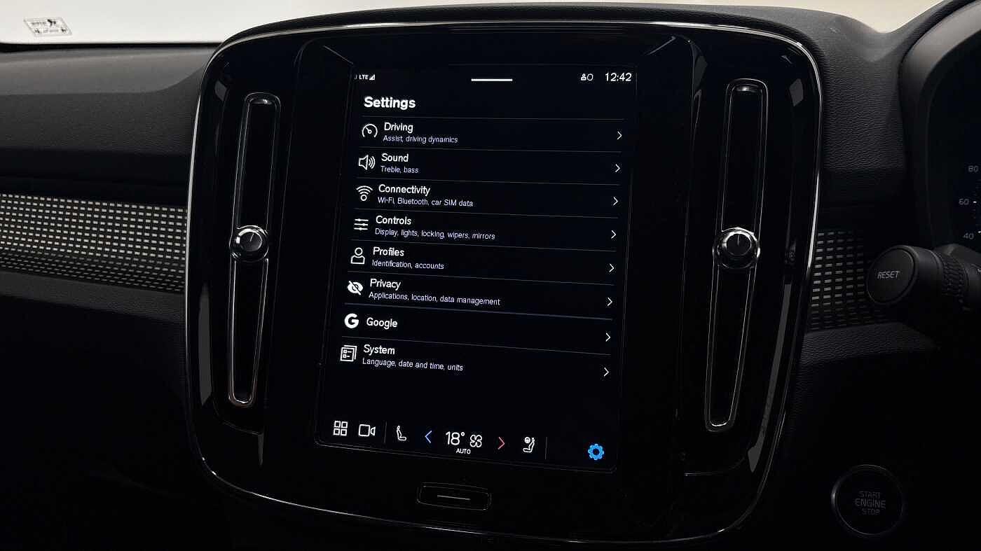 Used Volvo XC40 2025 for sale - 77163617: Photo 34