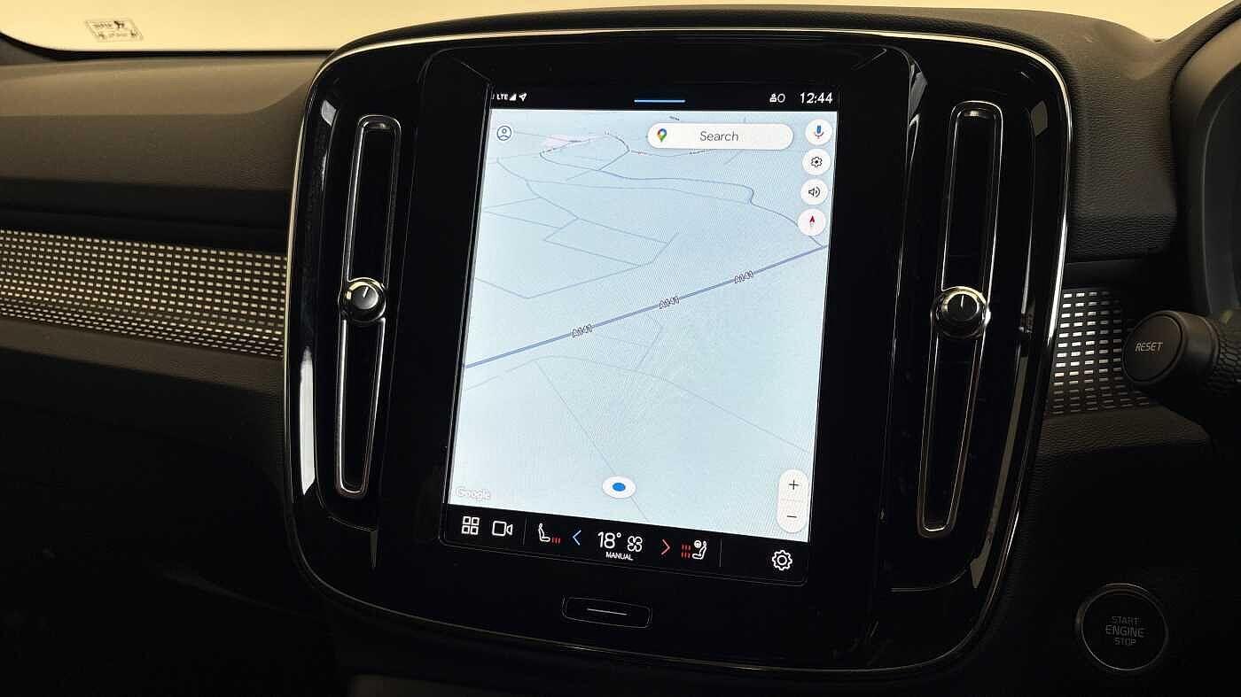 Used Volvo XC40 2025 for sale - 77163617: Photo 35