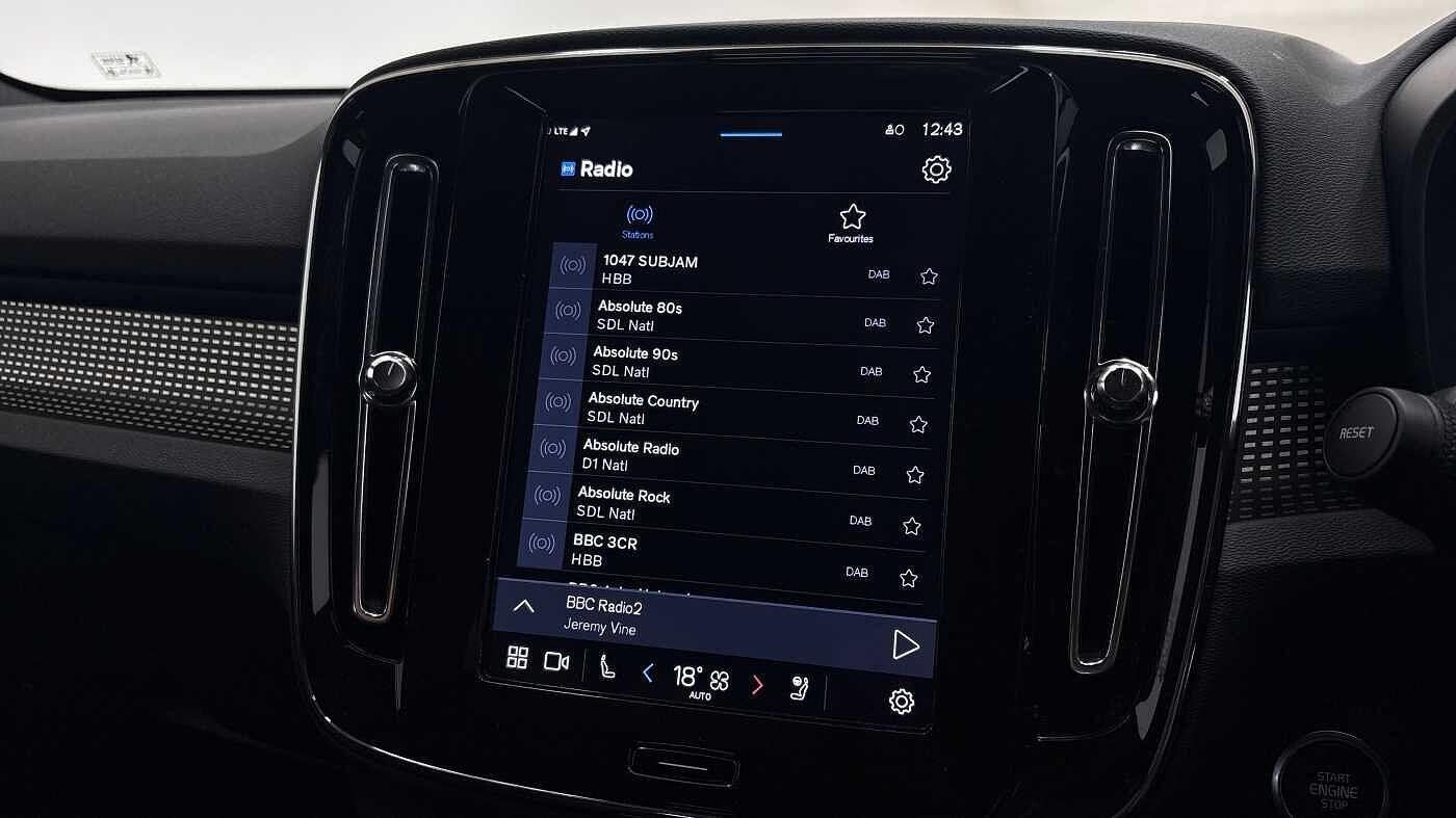 Used Volvo XC40 2025 for sale - 77163617: Photo 36