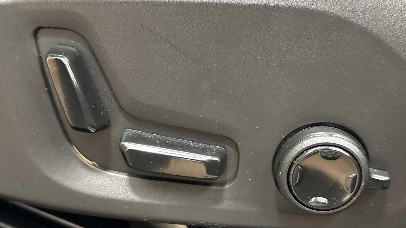 Used Volvo XC60 2025 for sale - 77411365: Photo 27