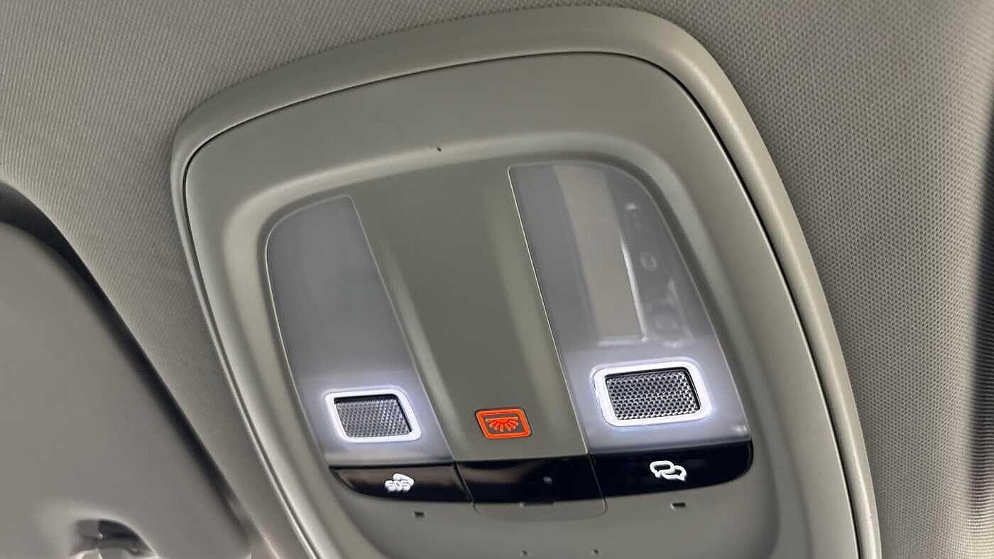 Used Volvo XC60 2025 for sale - 77411365: Photo 32