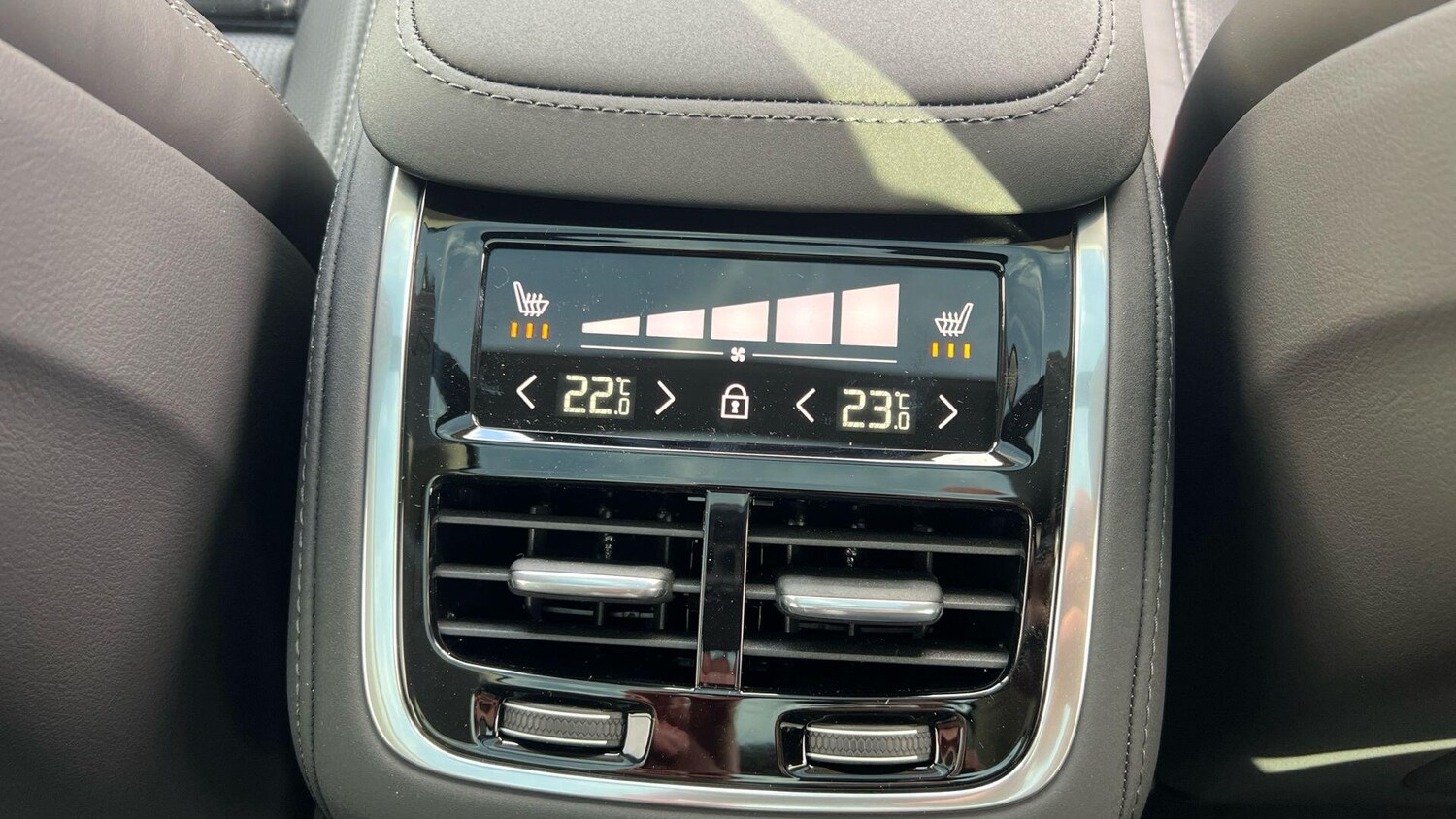 Used Volvo XC90 for sale - 77970626: Photo 40