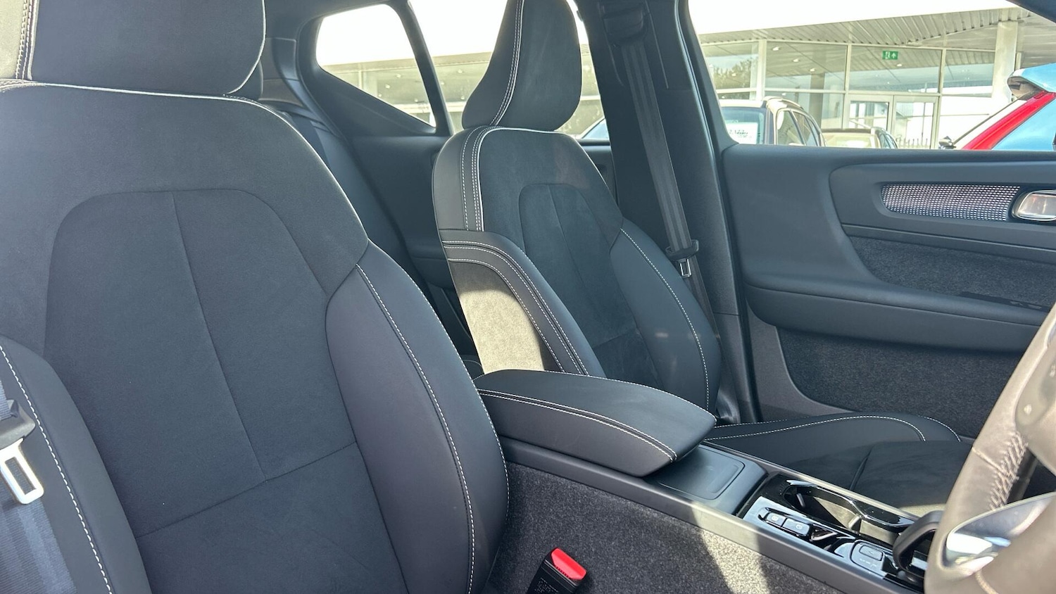 Used Volvo XC40 for sale - 77191215: Photo 23