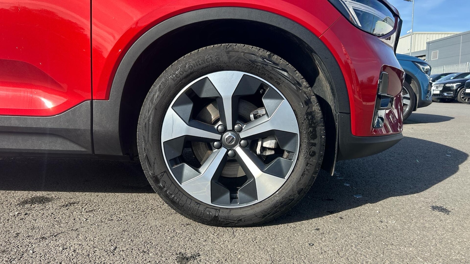 Used Volvo XC40 for sale - 77191215: Photo 9