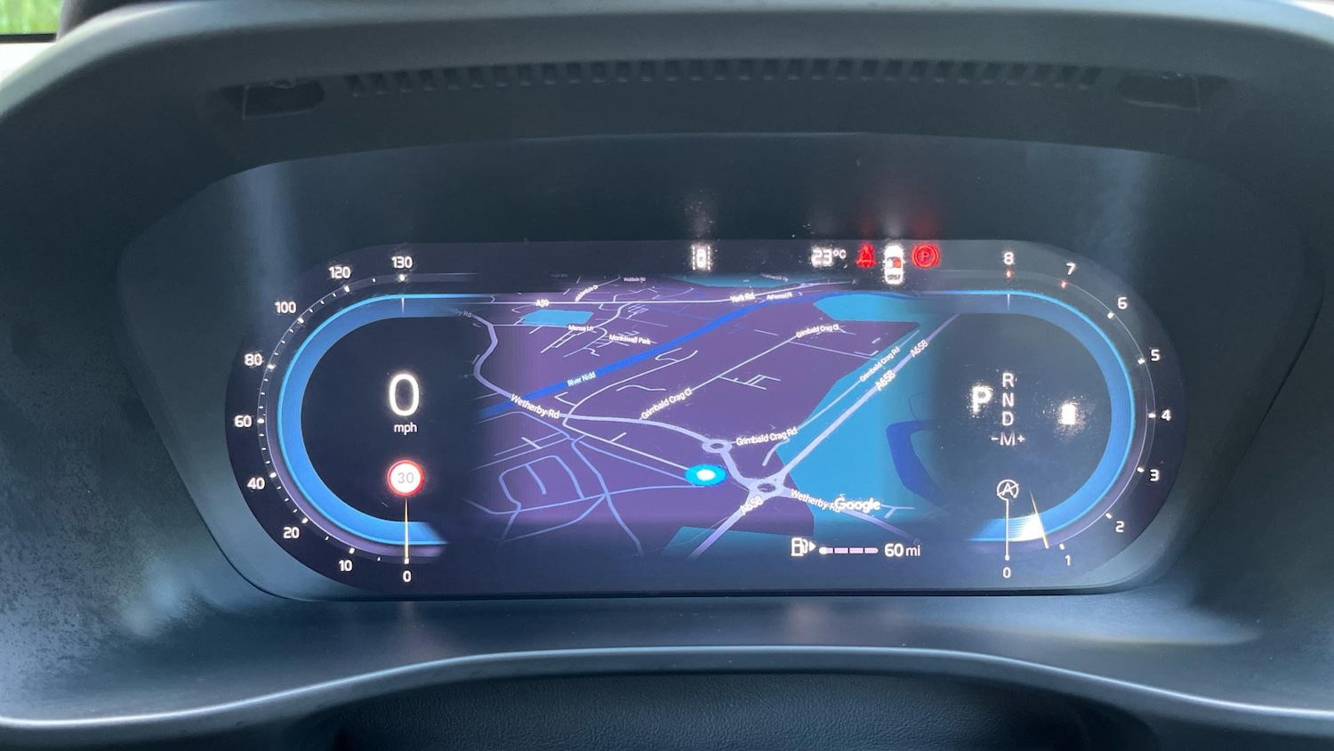 Used Volvo XC40 2024 for sale - 76702366: Photo 12