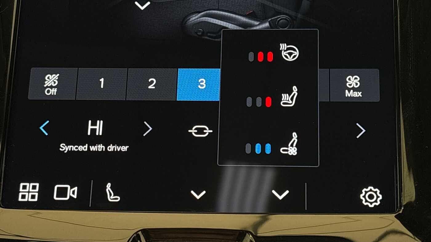 Used Volvo XC60 2025 for sale - 77091397: Photo 40