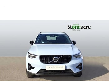 Used Volvo XC40 2026 for sale - 79401433: Photo
