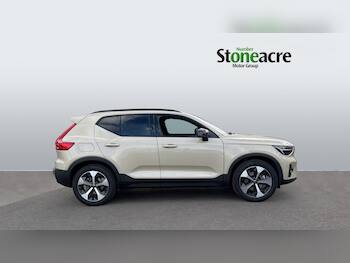 Used Volvo XC40 2025 for sale - 79874763: Photo