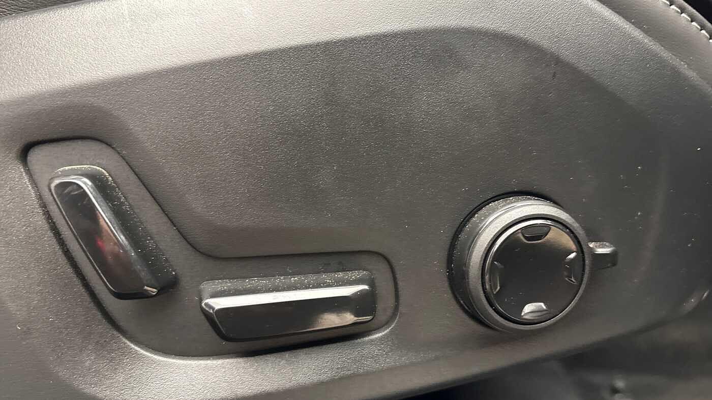 Used Volvo XC60 2025 for sale - 77783317: Photo 27