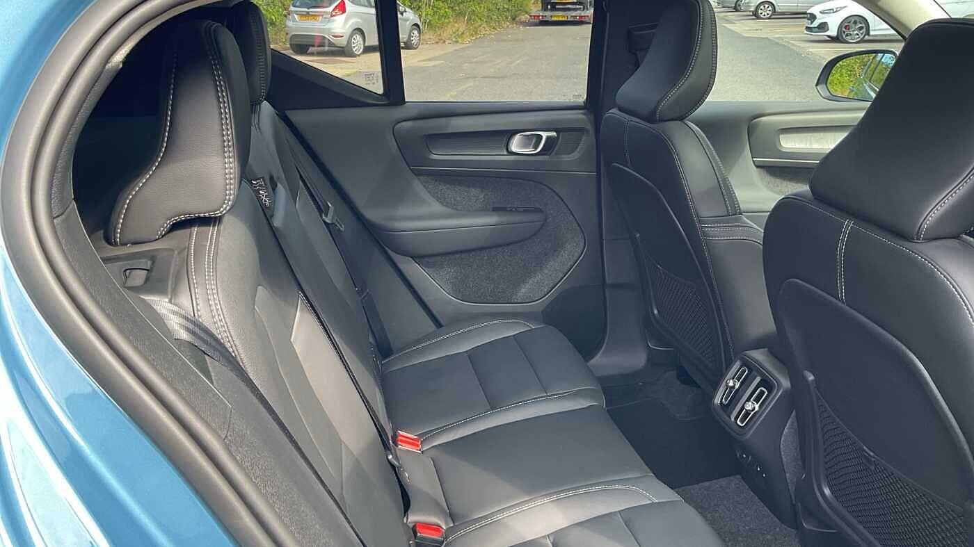 Used Volvo XC40 2024 for sale - 77163595: Photo 8