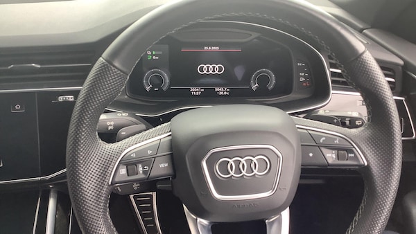 Used Audi Q8 2021 for sale - 75553267: Photo 16