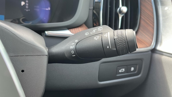 Used Volvo XC60 2024 for sale - 76151565: Photo 24