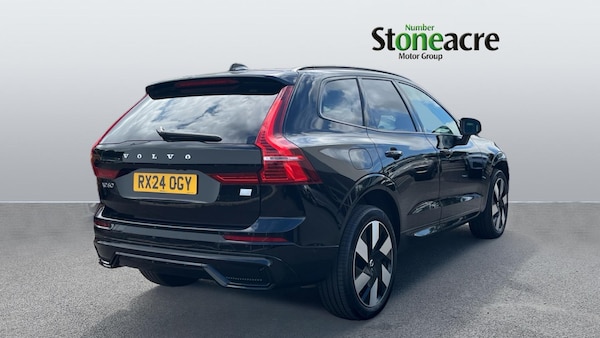 Used Volvo XC60 2024 for sale - 76151565: Photo 2