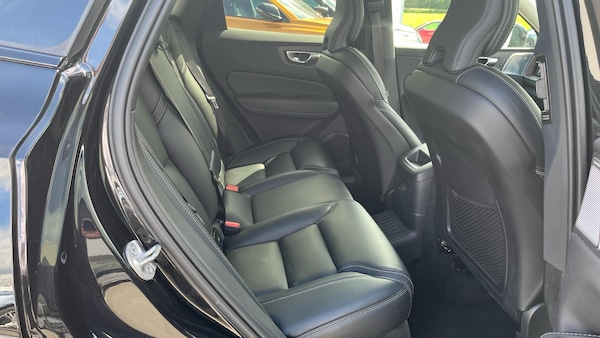 Used Volvo XC60 2024 for sale - 76151565: Photo 7