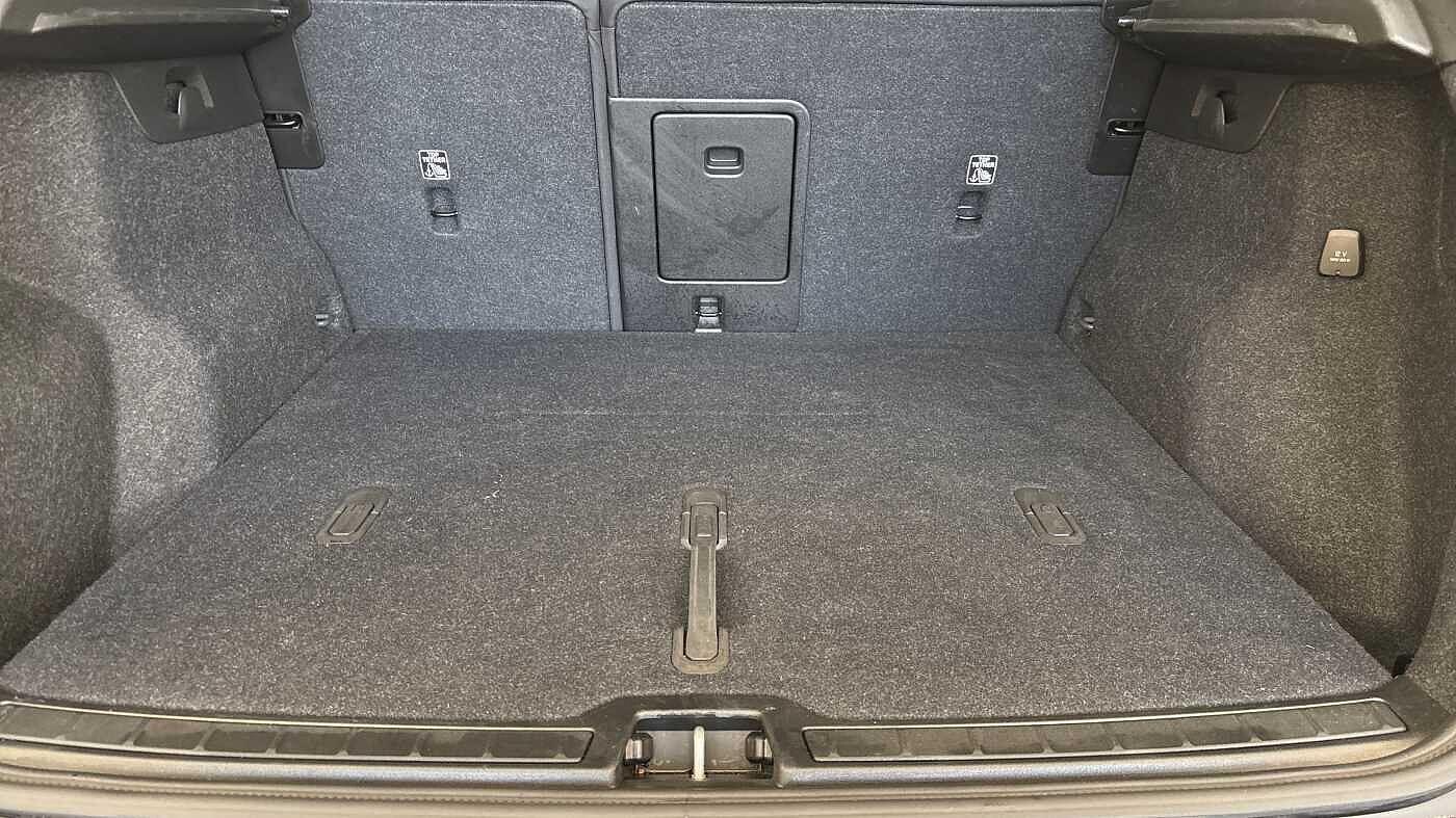 Used Volvo XC40 for sale - 77977605: Photo 5