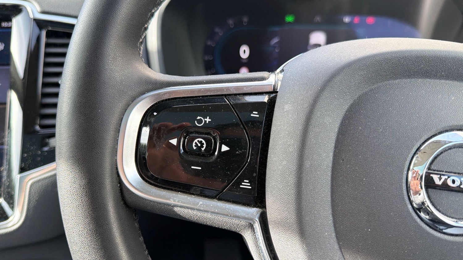 Used Volvo XC90 2022 for sale - 76995208: Photo 21