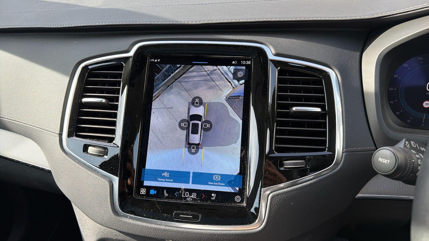 Used Volvo XC90 2022 for sale - 76995208: Photo 33