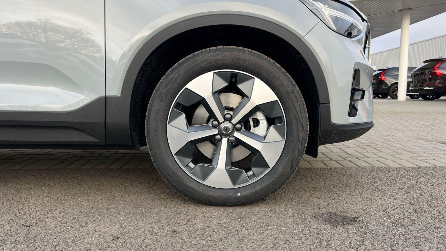 Used Volvo XC40 for sale - 77753561: Photo 26