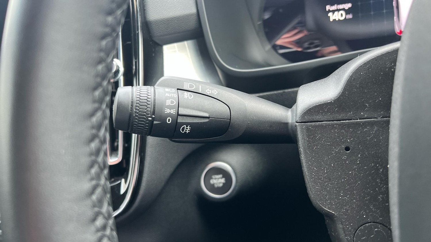 Used Volvo XC40 2023 for sale - 77400492: Photo 19