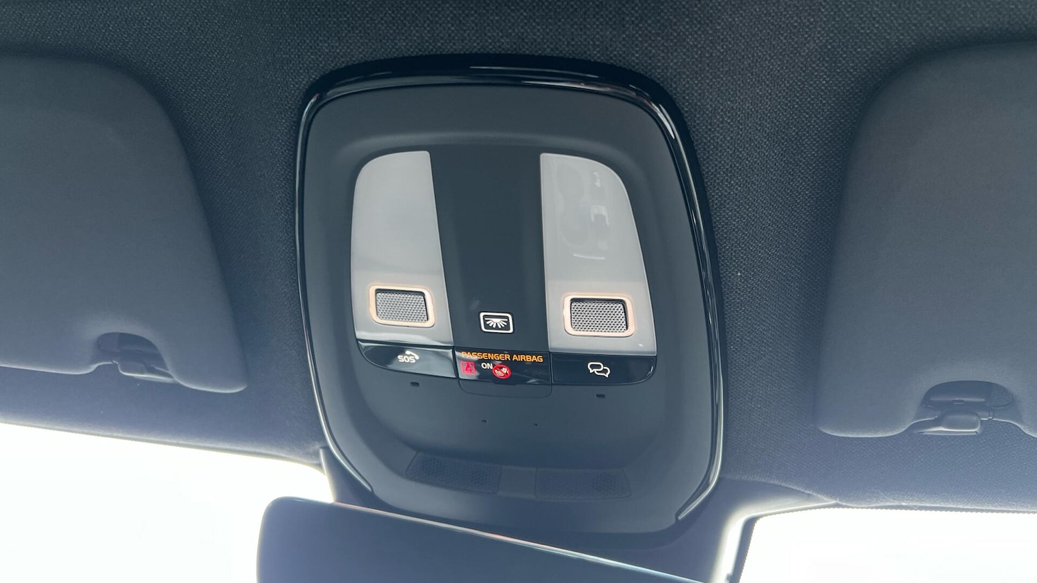 Used Volvo XC40 2023 for sale - 77400492: Photo 26