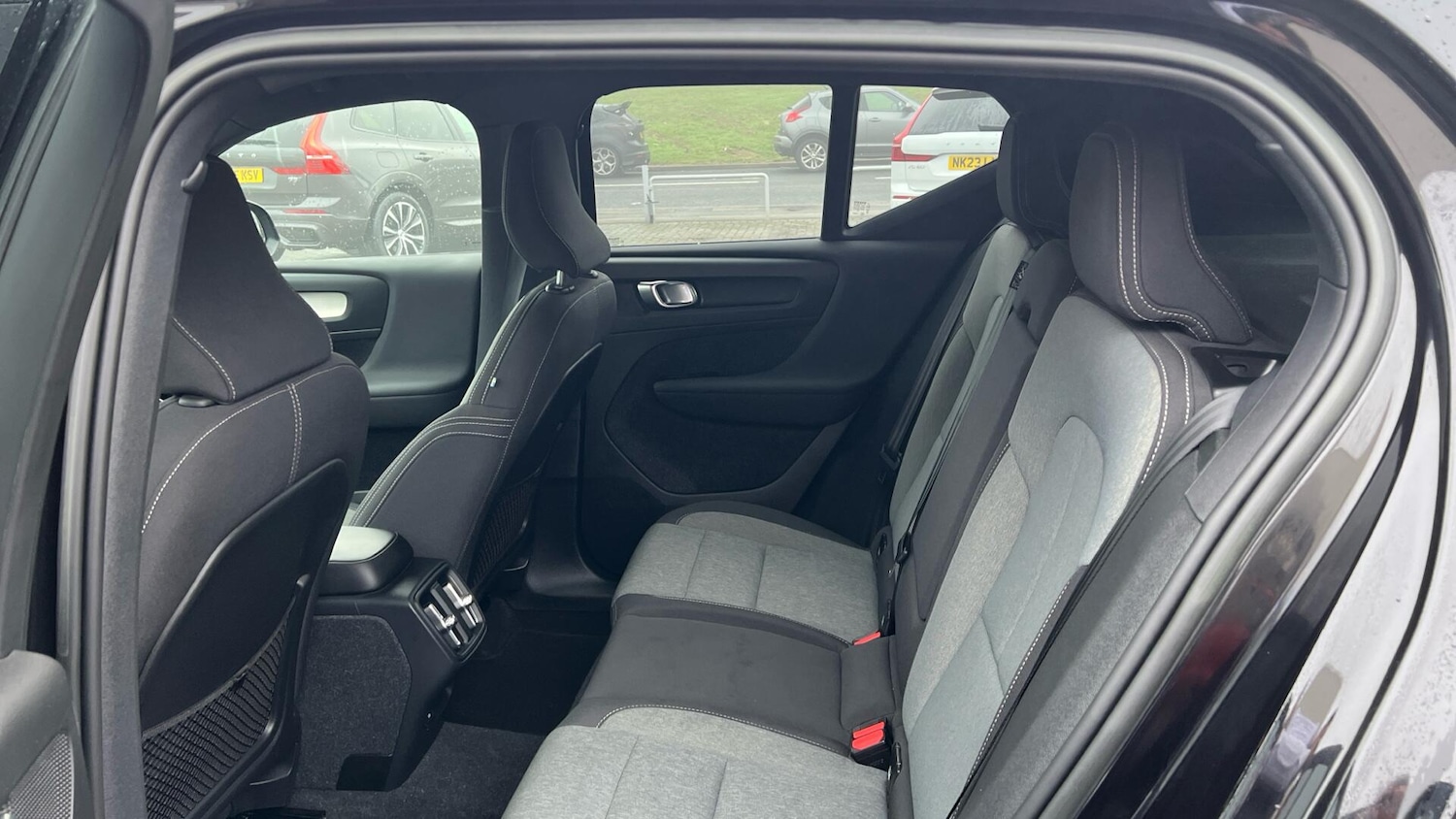 Used Volvo XC40 2023 for sale - 77400492: Photo 29