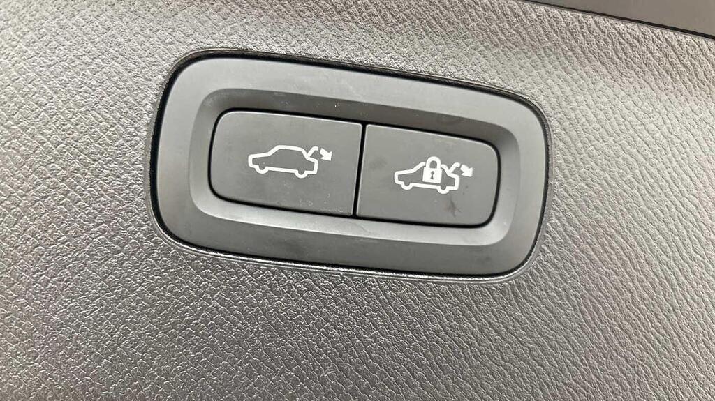 Used Volvo XC90 2026 for sale - 77441257: Photo 10