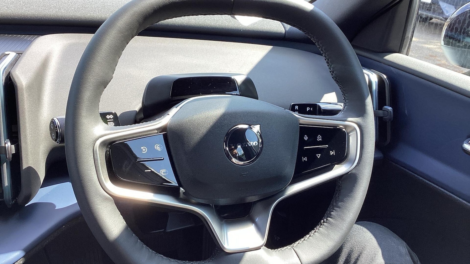 Used Volvo EX30 for sale - 76476421: Photo 10