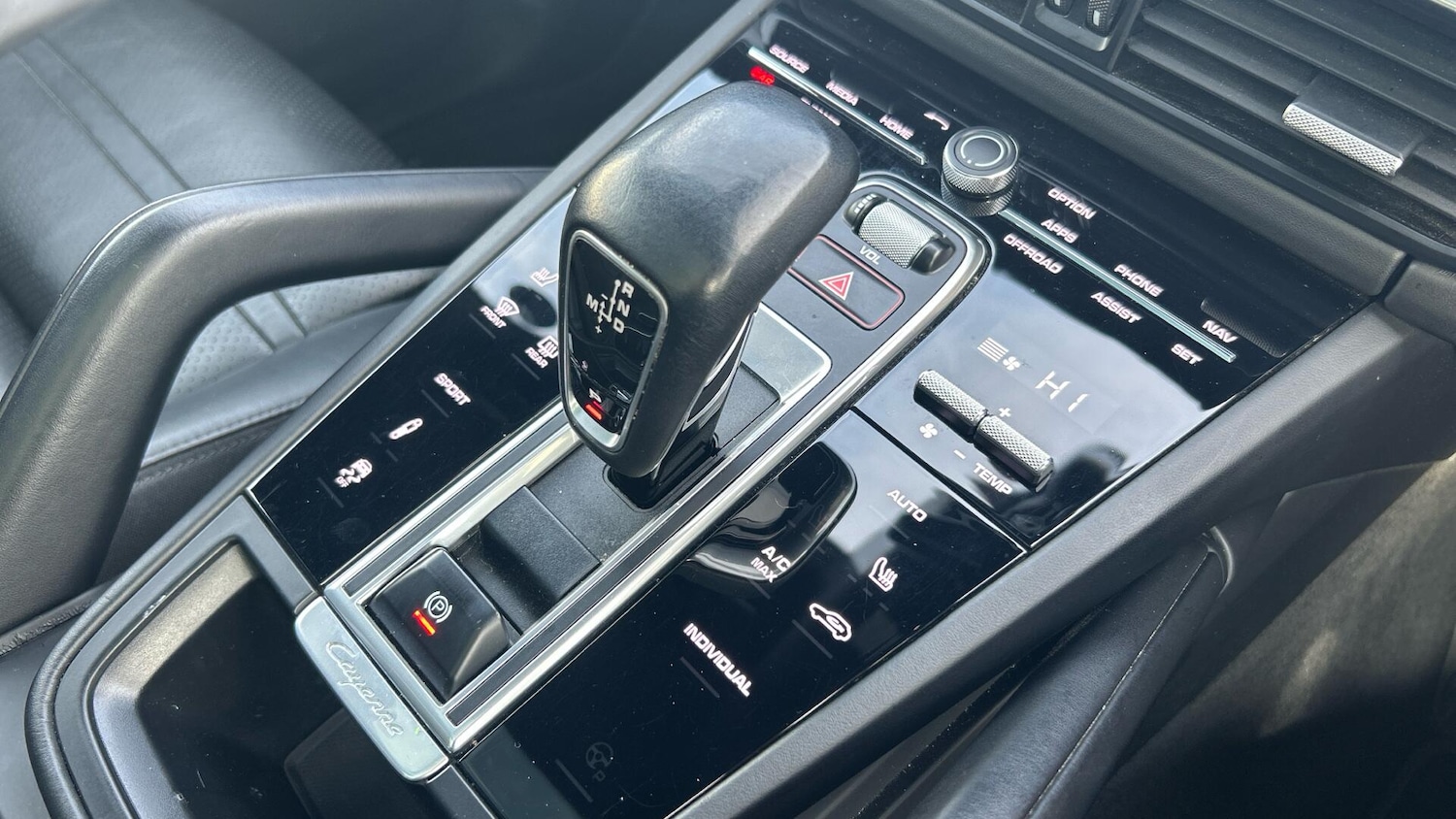 Used Porsche Cayenne 2019 for sale - 76389415: Photo 23