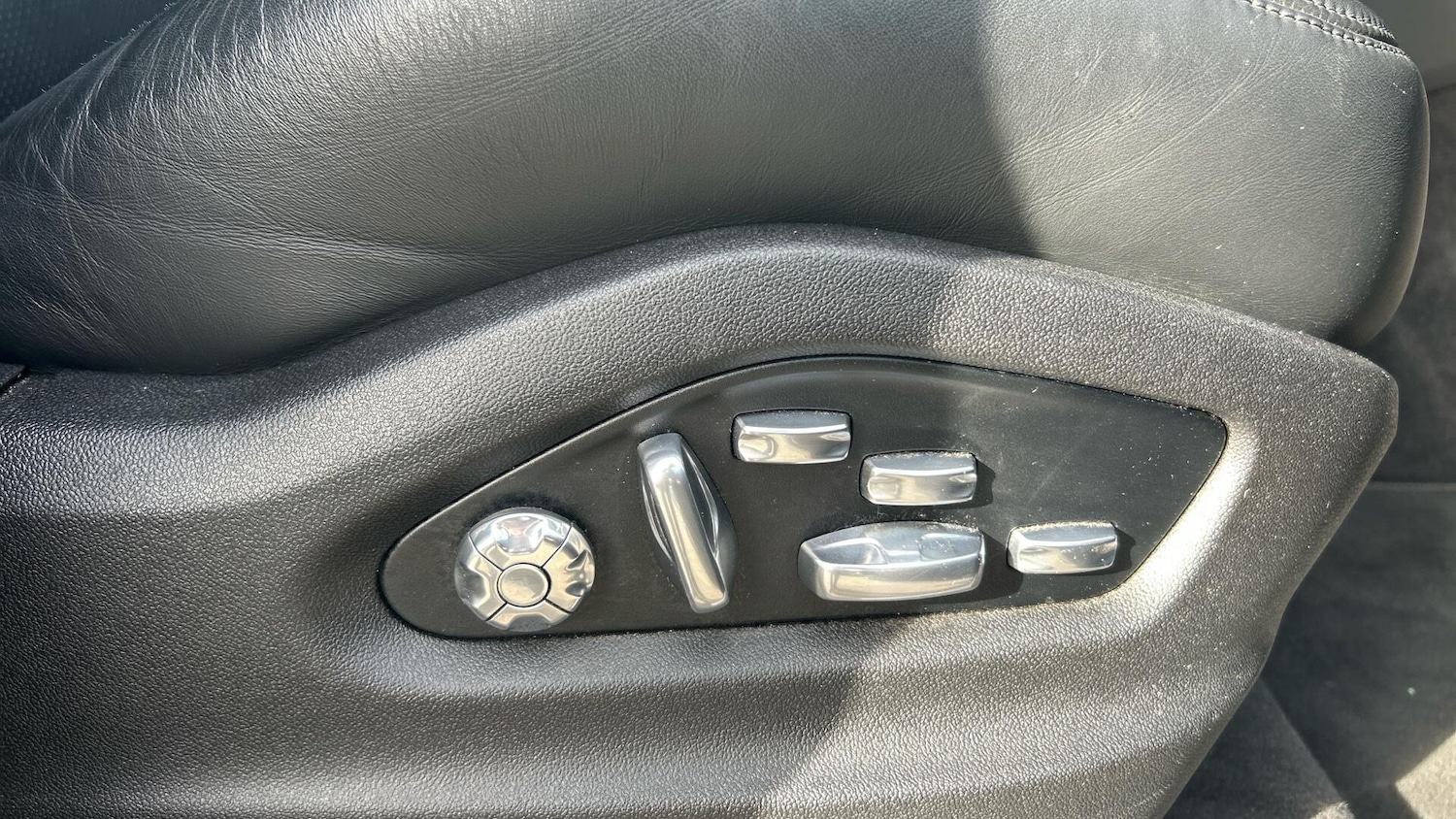 Used Porsche Cayenne 2019 for sale - 76389415: Photo 27