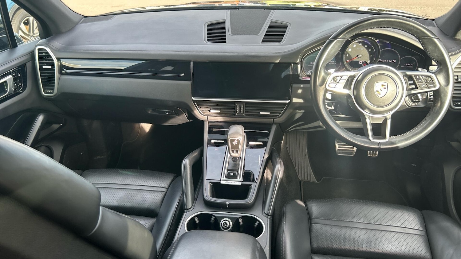 Used Porsche Cayenne 2019 for sale - 76389415: Photo 5