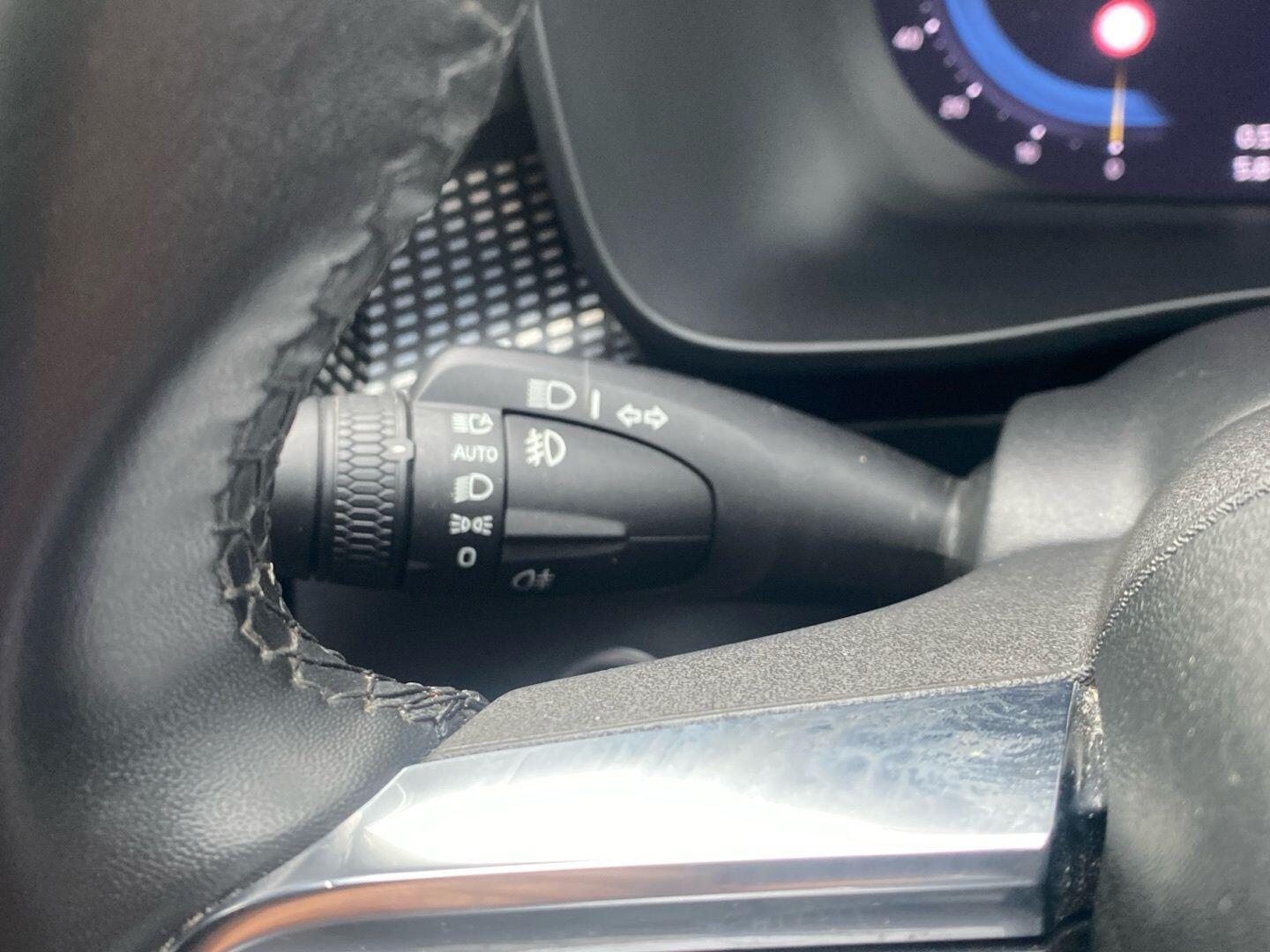 Used Volvo XC40 for sale - 77768700: Photo 10