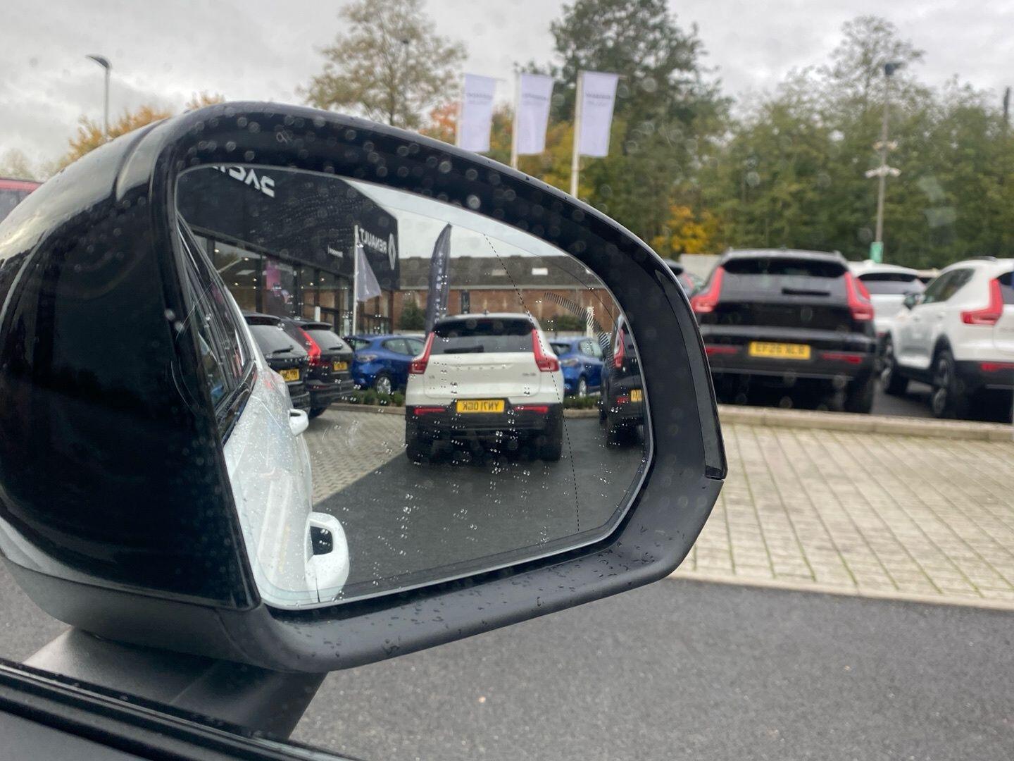 Used Volvo XC40 for sale - 77768700: Photo 37