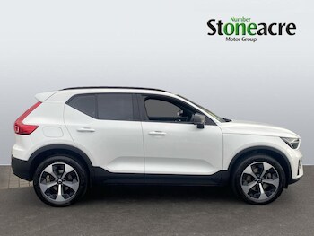 Used Volvo XC40 2026 for sale - 77768700: Photo