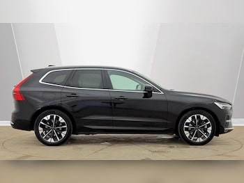 Used Volvo XC60 2025 for sale - 77978185: Photo