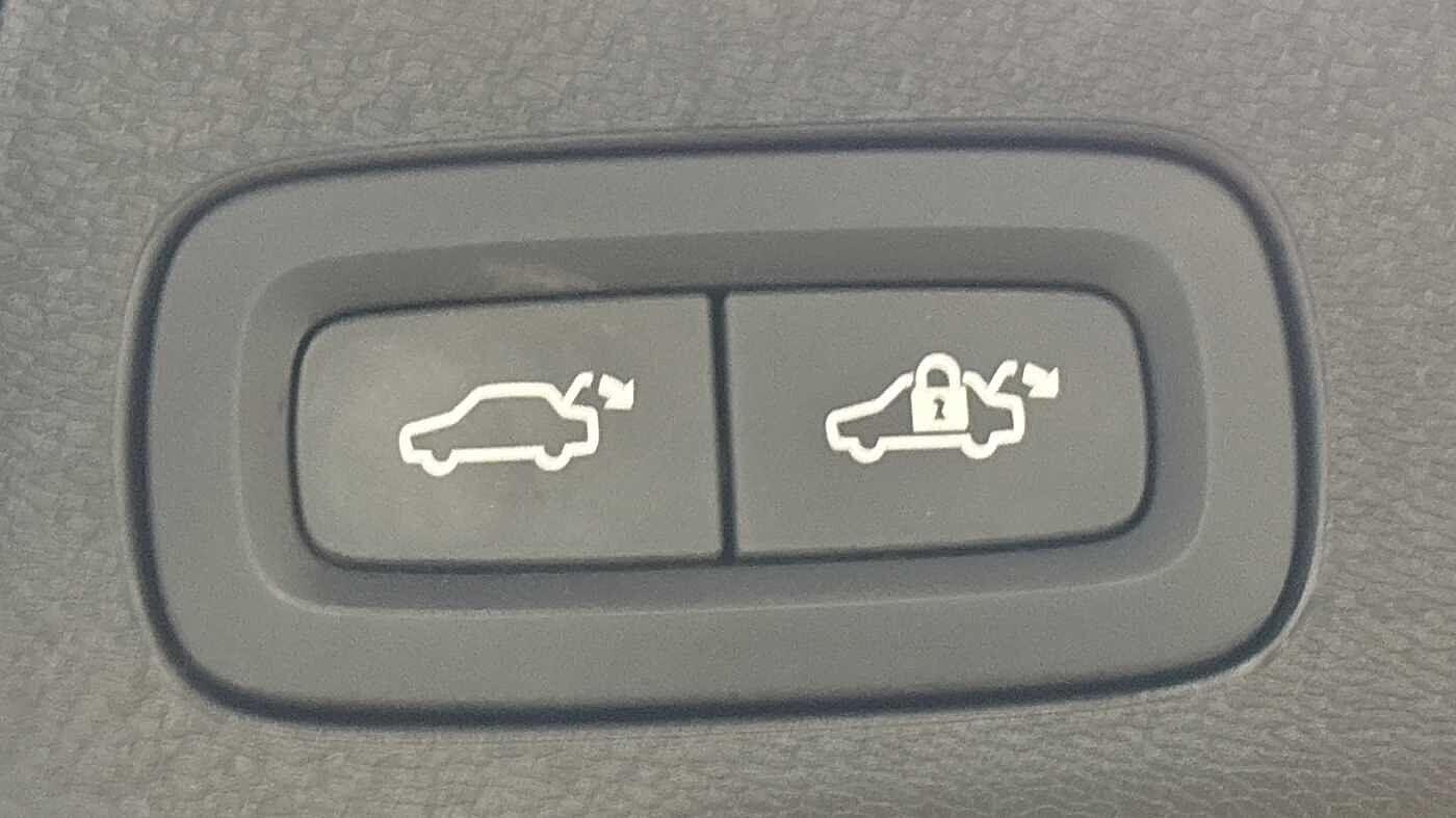 Used Volvo XC60 2025 for sale - 78115321: Photo 19