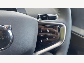 Used Volvo EX30 2025 for sale - 75646882: Photo