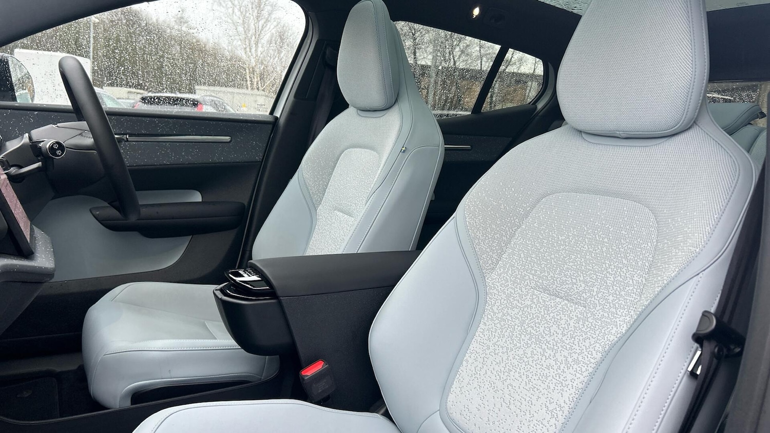 Used Volvo EX30 2025 for sale - 77456573: Photo 34