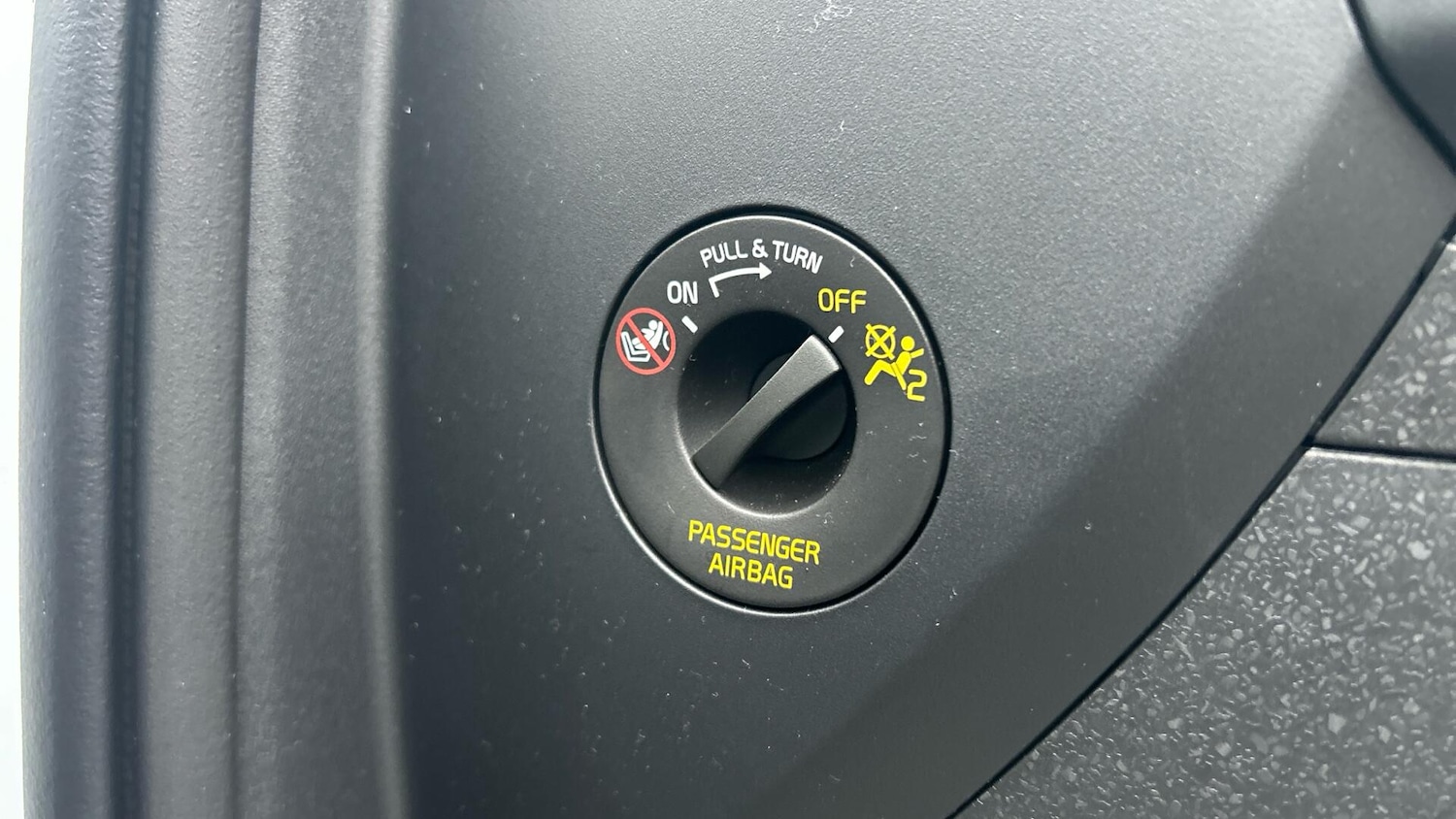 Used Volvo EX30 2025 for sale - 77456573: Photo 35